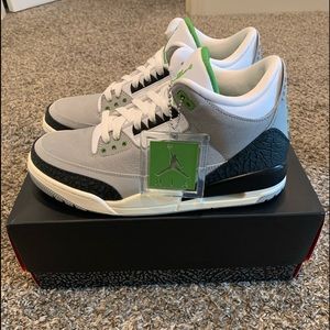 Jordan retro 3 Chlorophyll